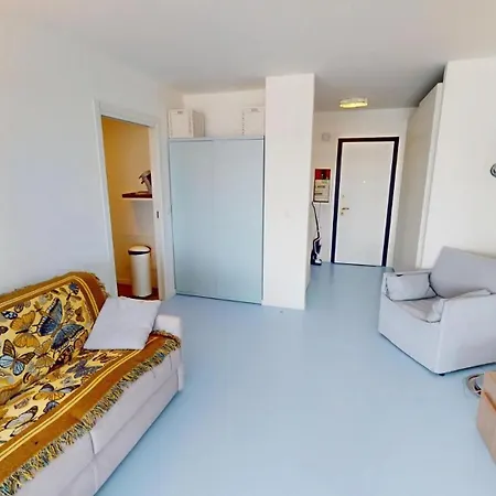 120n - Joli 2p Climatise Avec Terrasse Et Parking Prive Appartement